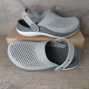 Crocs Classic Literide 360 Clogs Unisex M6 W8 Gray White Slip On Beach Shoes